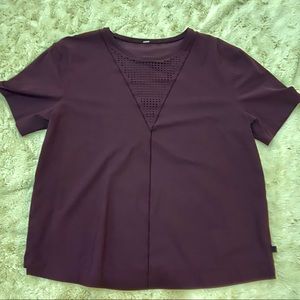 Short sleeve mesh v neck and mesh back shirt